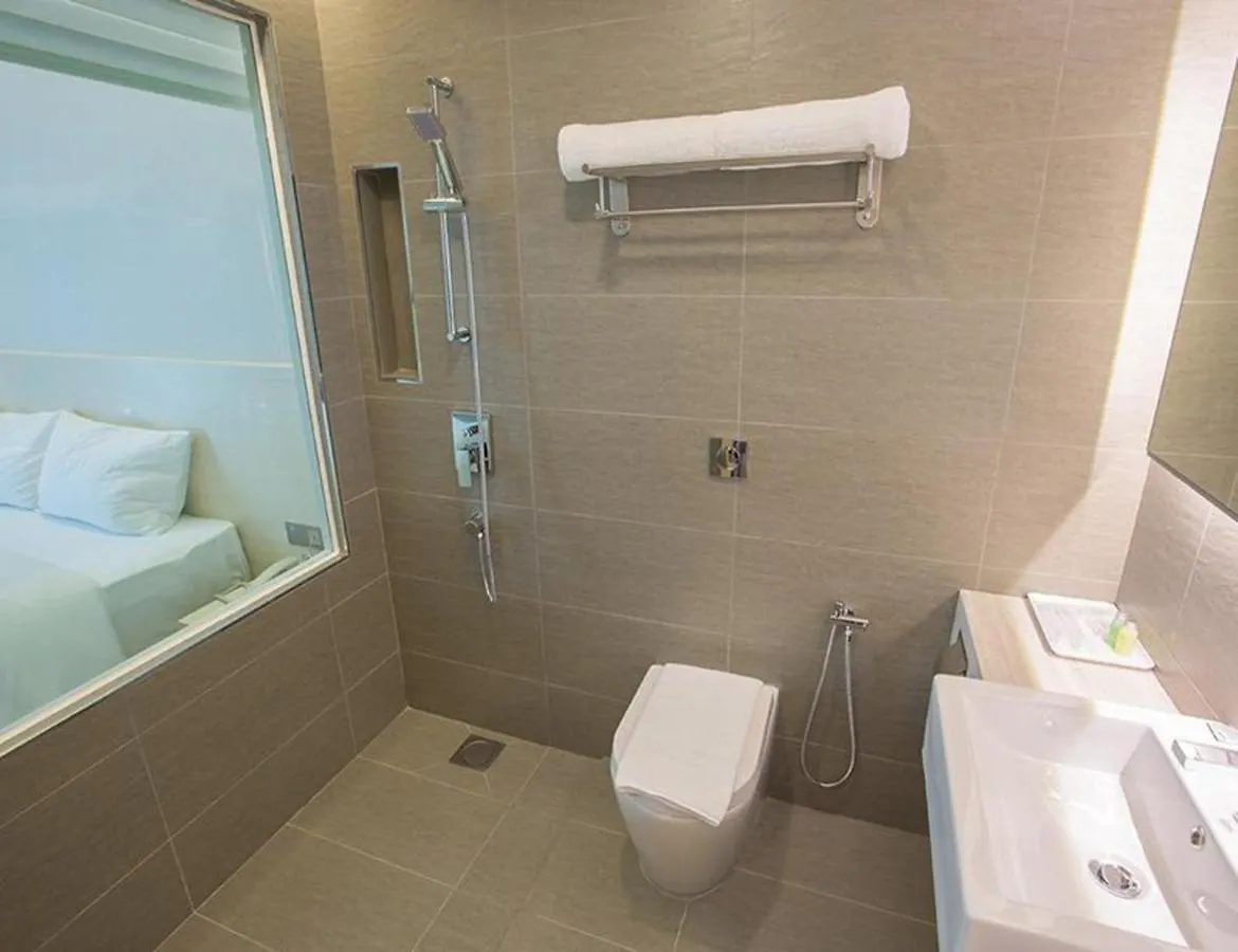 Minimalist Hotel Джохор-Бару 3*,